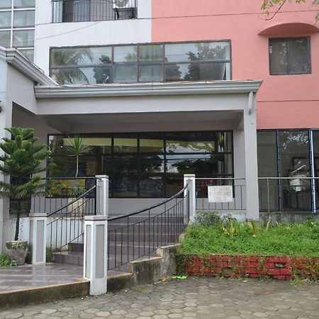 Sdr Serviced Apartments Cebu Kültér fotó